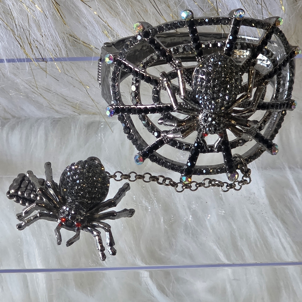 Arden B Black and Silver Spider Cuff Bracelet & Ring